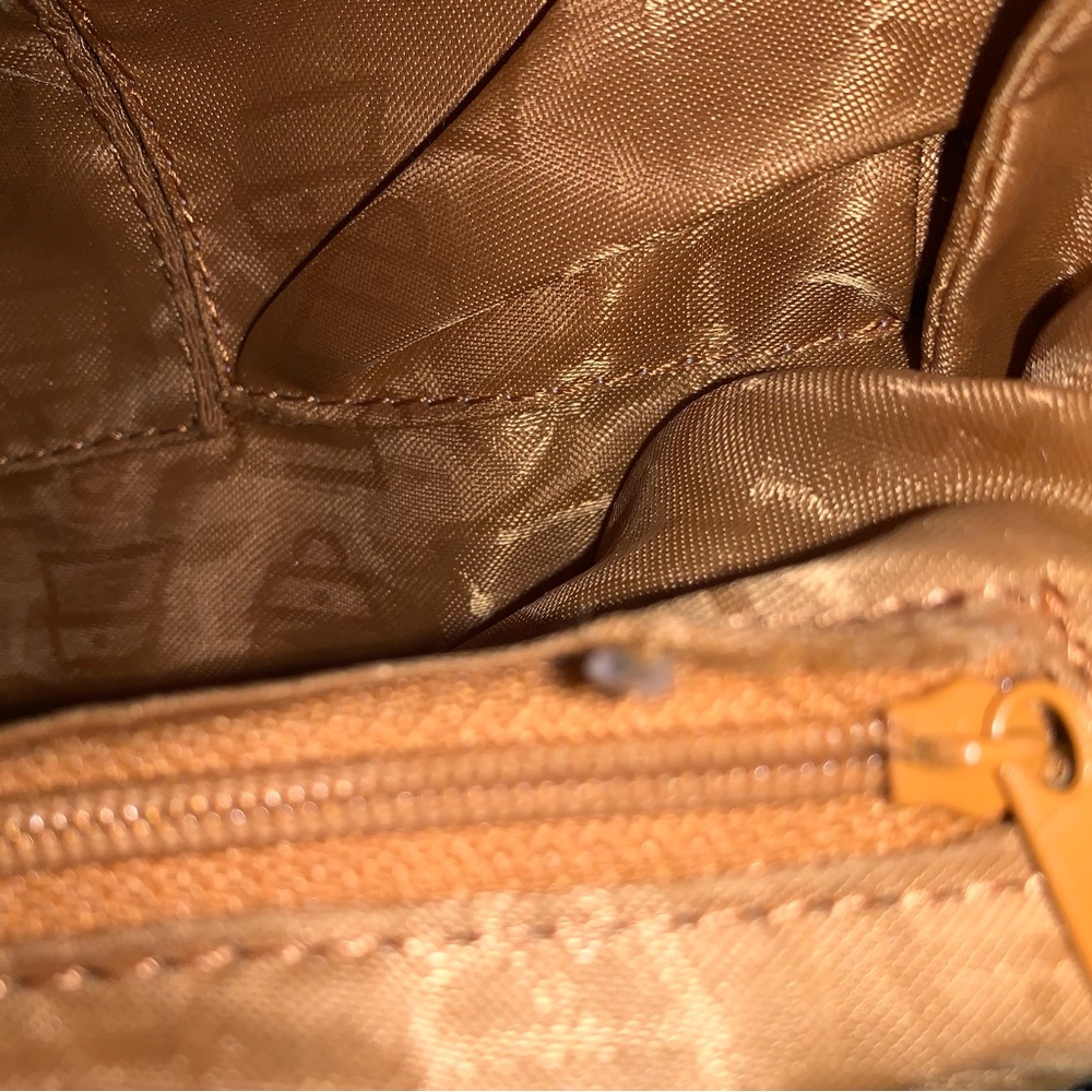 KATHY VAN ZEELAND Floral Summer Shoulder Bag